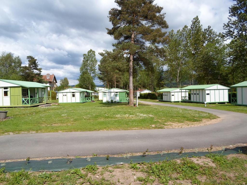 La Chapelle  Camping Les Pinasses מראה חיצוני תמונה