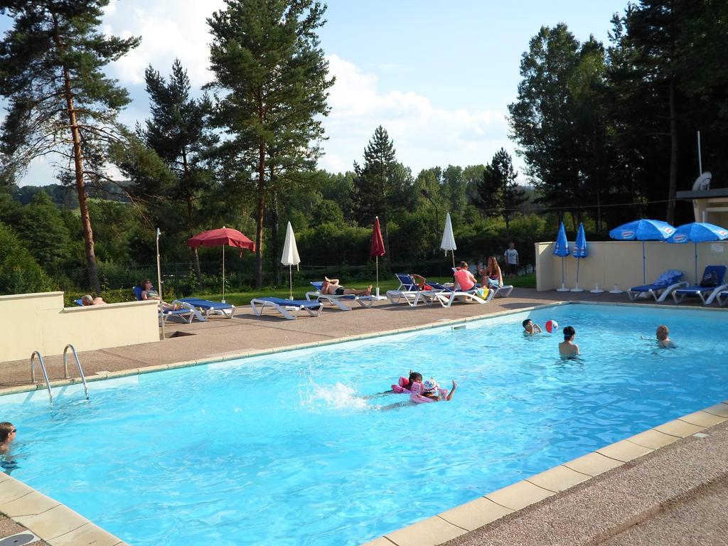 La Chapelle  Camping Les Pinasses מראה חיצוני תמונה